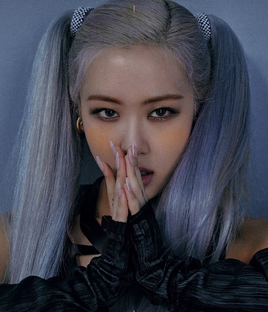 BLINKSTATS's tweet photo. LOOK AT HER                    NOW! https://t.co/ZVFSZ30cyY
