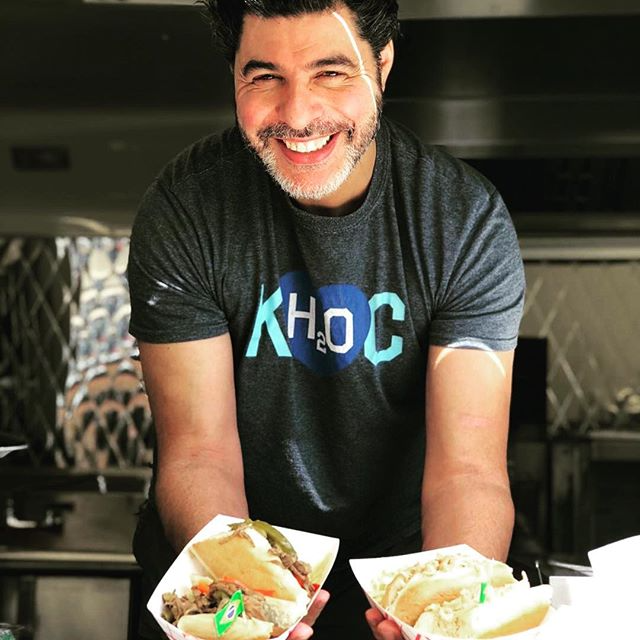 AskBuddyKC's tweet photo. Welcome to Garment District Grooves this Wednesday 11:30am to 1pm at 8th &amp; Broadway! Listen to live performances by Ken Eberhart, and Deanna Ray. Bring your lunch or buy from Taste of Brazil food truck.

#kc #kcmo #kansascity #downtownkc #kcdowntown #kcdowntowners #howwedokc https://t.co/MaKGOj0EM3