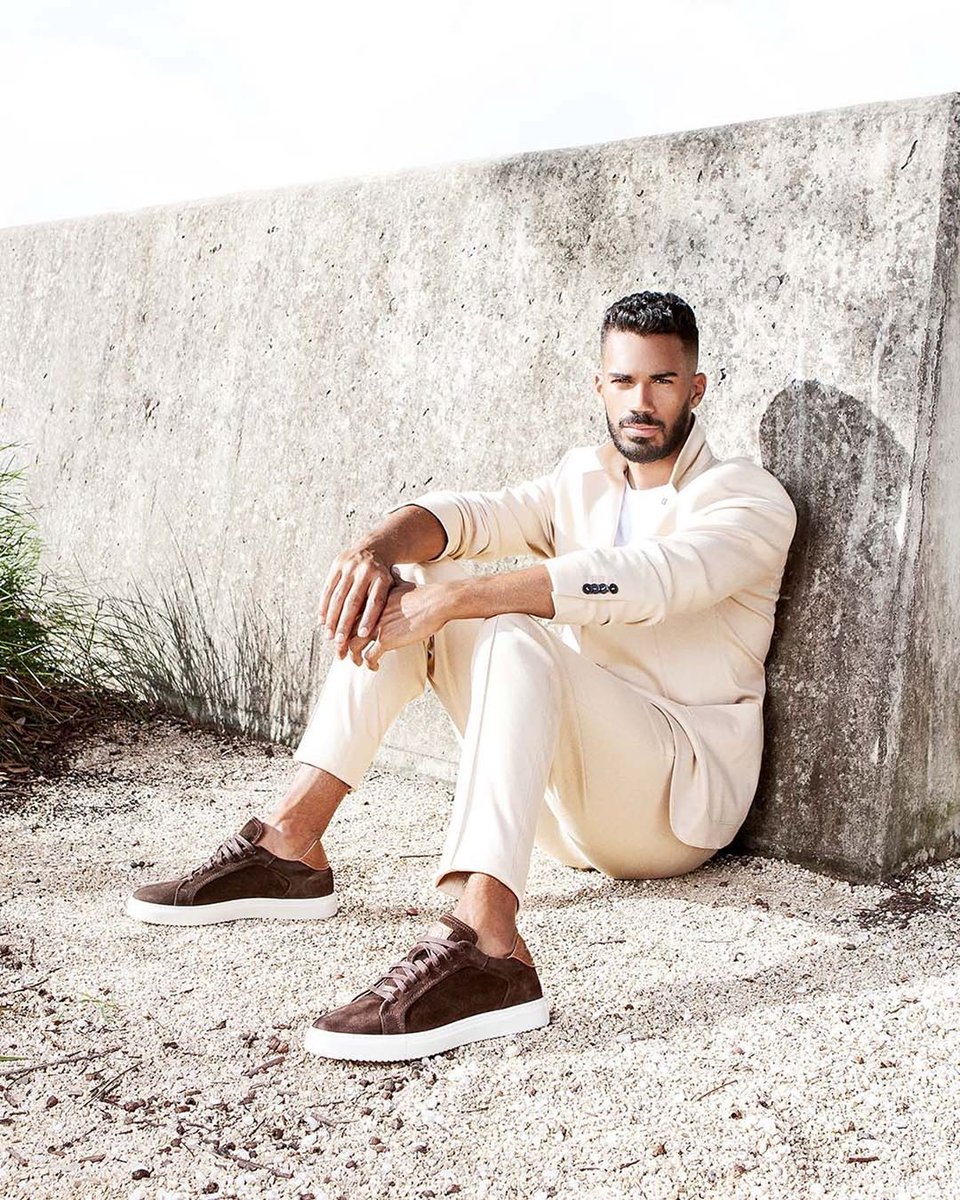 Great work from//  @gtnrdrgs for <a href="/brandoshoes/">Brando Shoes</a> latest campaign 📸🔥⁣

#winkmodels #modelingagency #malemodelscene #malemodeltredning #shoes #campaign #shoot