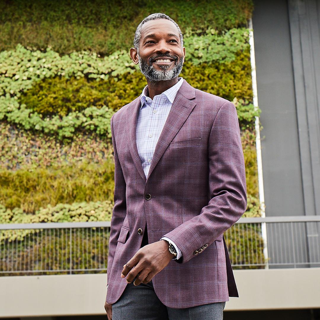JosABank's tweet photo. The sportcoat is an essential foundation to every man's closet. Find your new favorite sportcoat today. https://t.co/vlHiR9BkoN https://t.co/egIZVxeX1O
