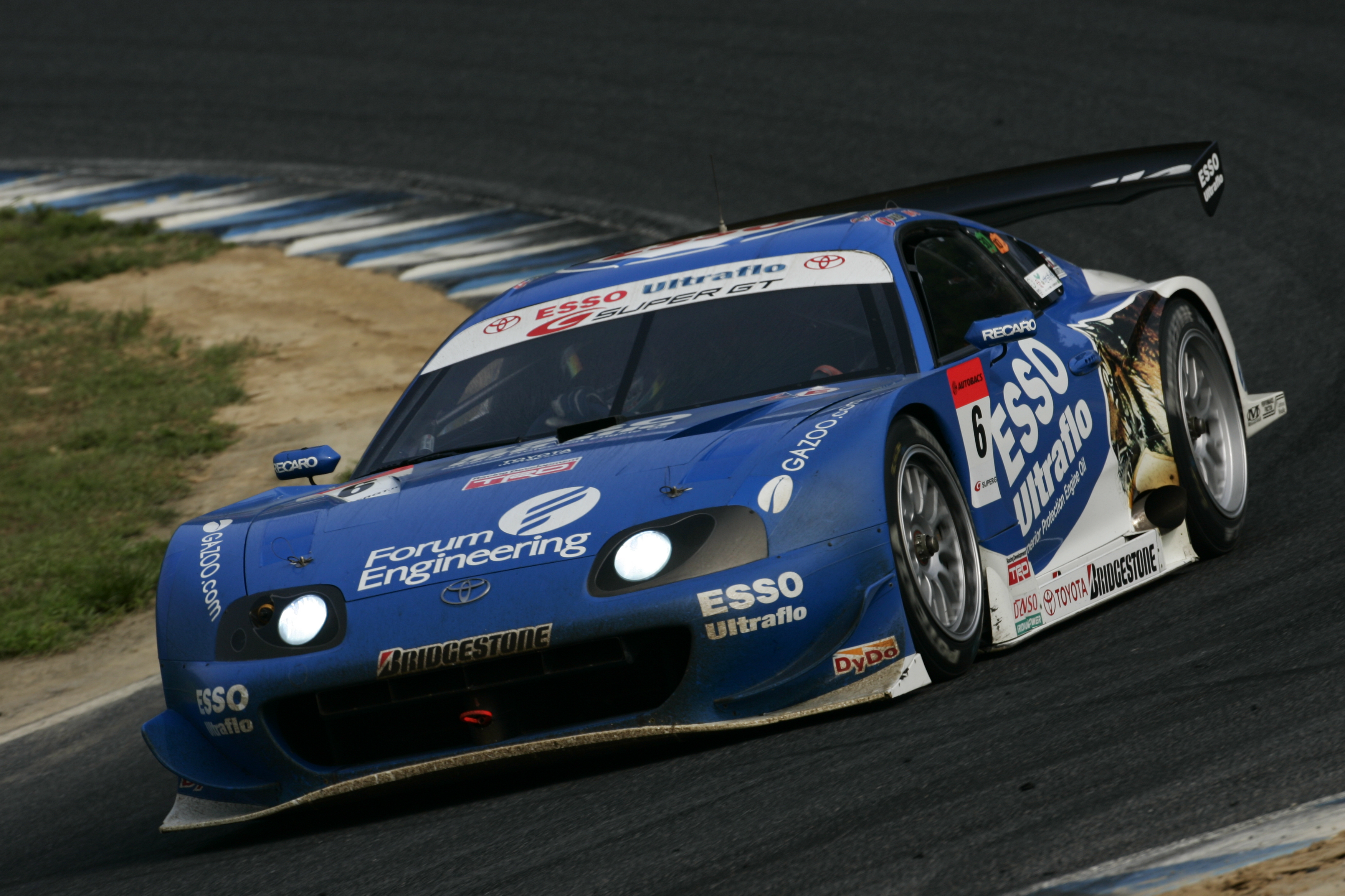 エッソウルトラフロースープラ 2005 ESSO Ultraflo SUPRA ESSO Ultraflo Supra SUPER GT 2005 | 週刊 ミニカー野郎