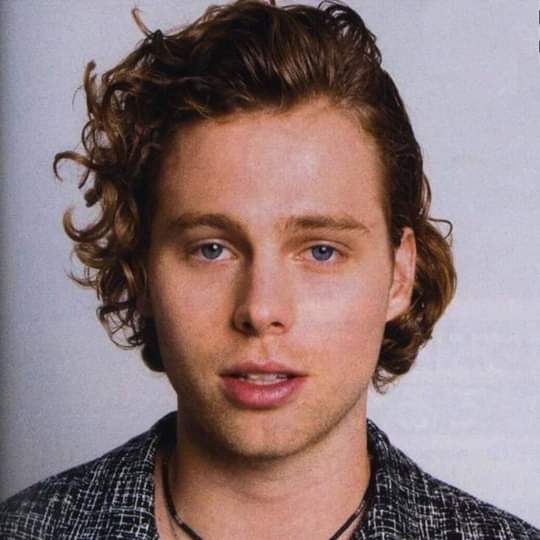 imyadirablanco's tweet photo. Cause I know what will happen
If we get through this.
#Gottagetoutproject
#RealFansSaveBands
#RealBandsSaveFansRealFansSaveBands #LukeHemmingsIsInnocent https://t.co/2FJtr1Tk2s