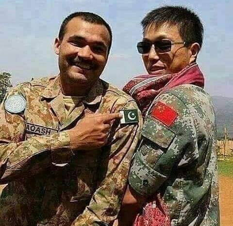 DontLie52654564's tweet photo. @GeneralBakshi ہم تو پہلے ہی کہتے تھے تم کو۔
جو گرجتے ہیں وہ برستے  نہیں۔
اپنی   اوقات  میں  رہو    ورنہ ۔
مارے جاؤ  گے  کتوں  کی  طرح

#اینڈین ائیر فورس چائینہ پہ اٹیک کیلئے تیار😂😂😂😂
@ShanazSaddique @javedatahir  @LubnaOc  @saima1809  #PakArmy  @PMOIndia @IRISHINSAFIAN #ادب_کا_سفر https://t.co/bOUCxNoqF4