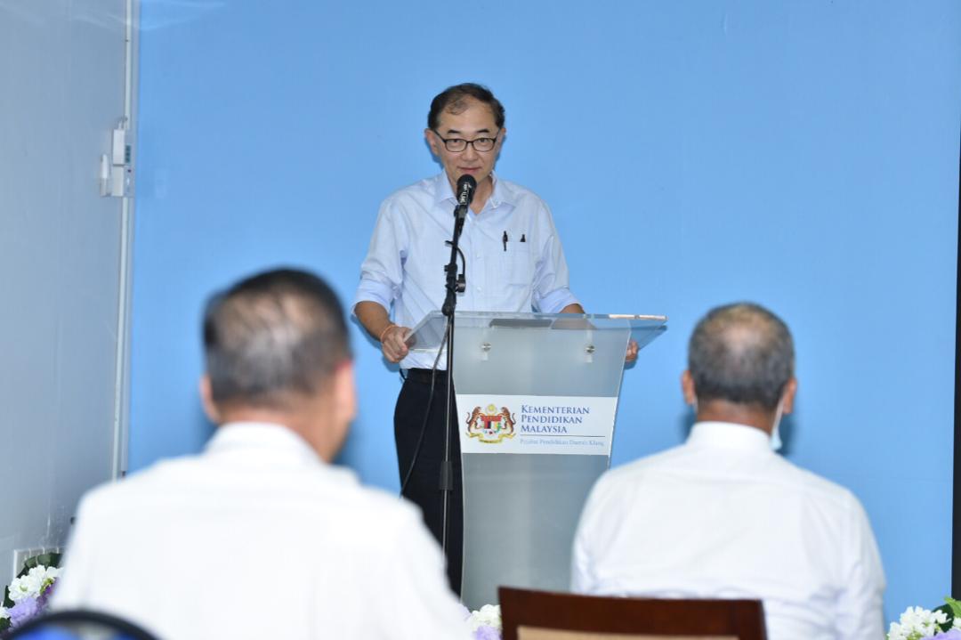 DrMahHS's tweet photo. SYABAS DAN TAHNIAH diucapkan kepada pihak PPD Klang kerana dengan usaha dan kerjasama yang jitu dalam memastikan agenda pendidikan berkualiti berlandaskan PPPM.

Ikan senohong ikan sembilang
Ikan tradisi Asia tenggara
PPD Klang mercu gemilang
Tekad berjuang demi negara https://t.co/KnOl8WQ4CV