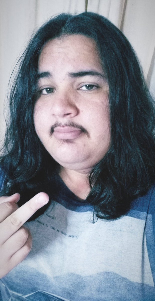 elkballoloco's tweet photo. Se queda el bigote https://t.co/42yTkksXmW