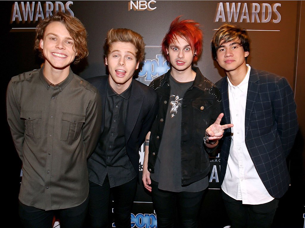 lalocapor5SOS's tweet photo. We just gotta get out, we just gotta get out
#RealBandsSaveFansRealFansSaveBands
#GottaGetOutProject
@Calum5SOS @Michael5SOS 
@Ashton5SOS @Luke5SOS https://t.co/Lsk4DIg42o