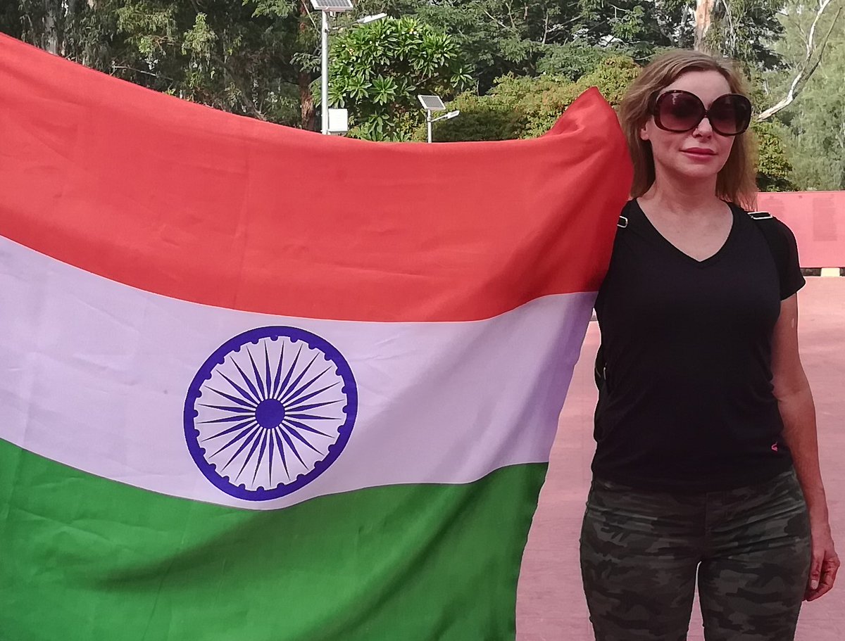 Voice_For_India's tweet photo. American by Birth but Indian by Heart🇮🇳Not an Indian citizen but India is My Home &amp; Pride. A Big Salute to the Real Heroes of India who sacrificed their lives to protect Mother India. Om Shanti Shanti Shanti Brave-hearts🕉️ #IndiaChinaFaceOff #IndianArmy #IndiaStandWithArmyAndModi https://t.co/O5x92f8ELq