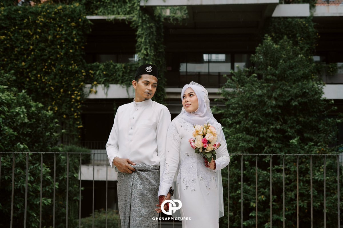 ohsnappicture's tweet photo. Solemnization of Nurul Hidayah with her partner

Dari tunang sampai nikah dgn kami. Terima kasih kerana percaya dan sudi bekerjasama dgn kami 🤗

Pkpp promo still on siapa nak gambar cantik dgn price murah boleh dm or check ig kami @/ohsnappicture ☺️ https://t.co/pa0KzyeeyK