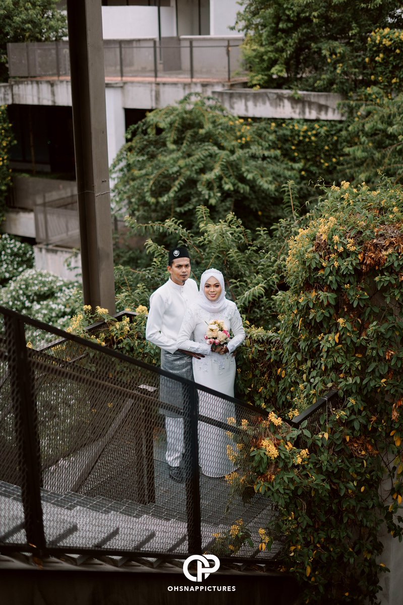 ohsnappicture's tweet photo. Solemnization of Nurul Hidayah with her partner

Dari tunang sampai nikah dgn kami. Terima kasih kerana percaya dan sudi bekerjasama dgn kami 🤗

Pkpp promo still on siapa nak gambar cantik dgn price murah boleh dm or check ig kami @/ohsnappicture ☺️ https://t.co/pa0KzyeeyK