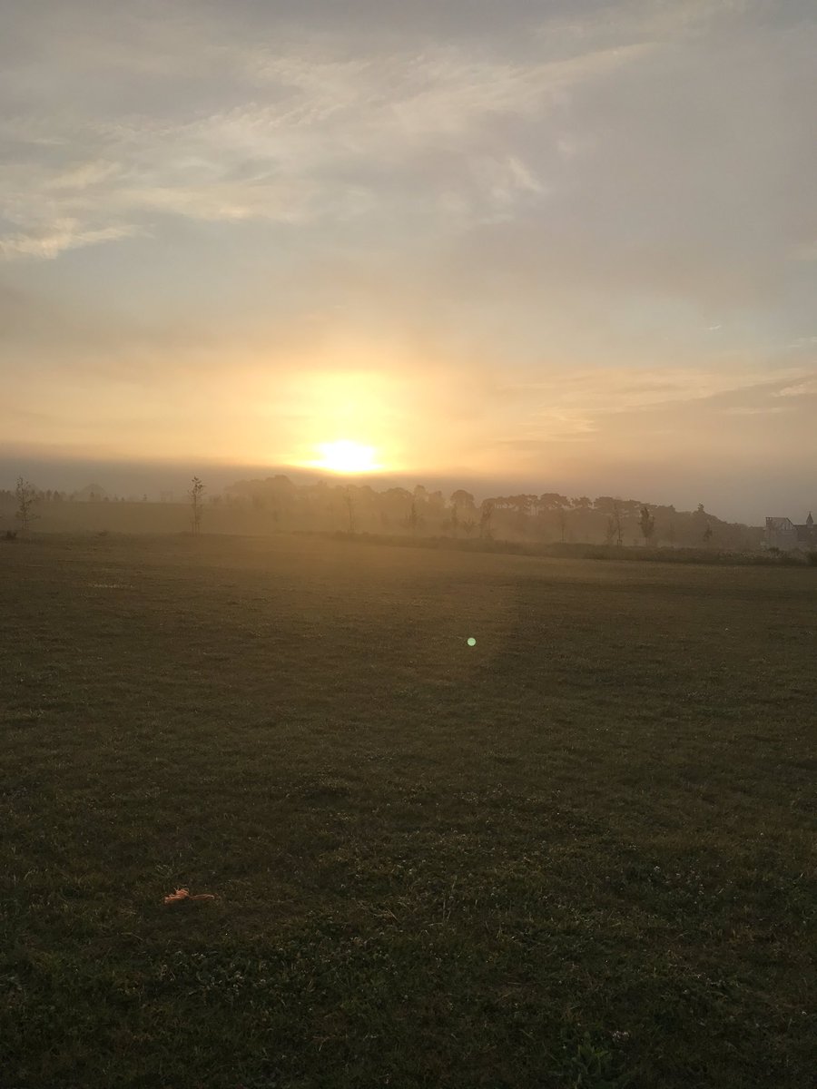 Sunrise look like we are in for a nice day