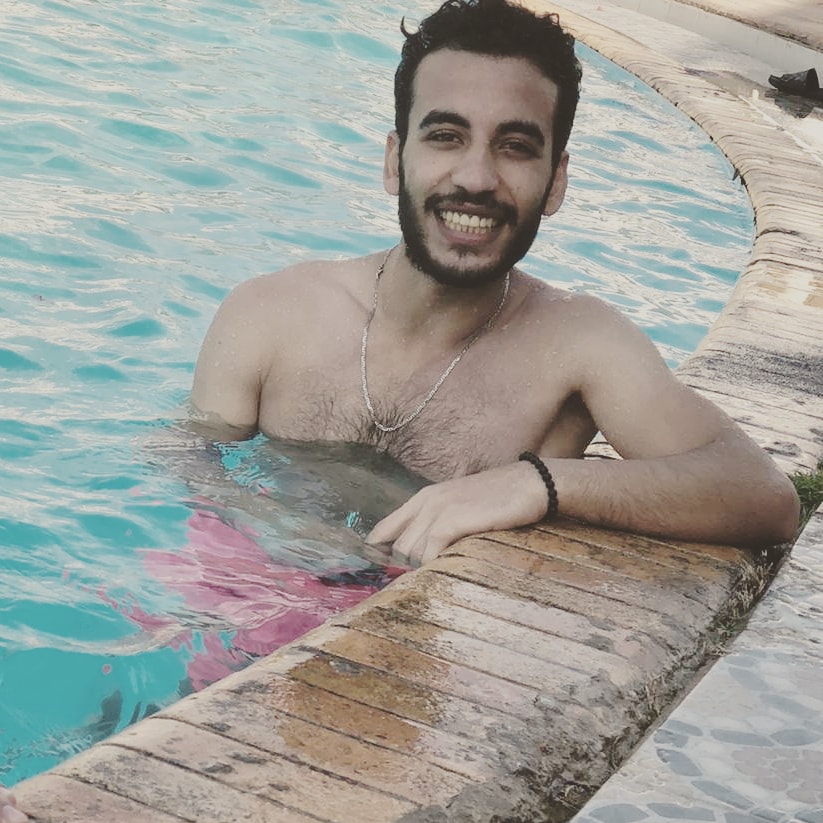 botrossss's tweet photo. ولا اي حظر.. 😂✌️ https://t.co/Awm7yfQIEy