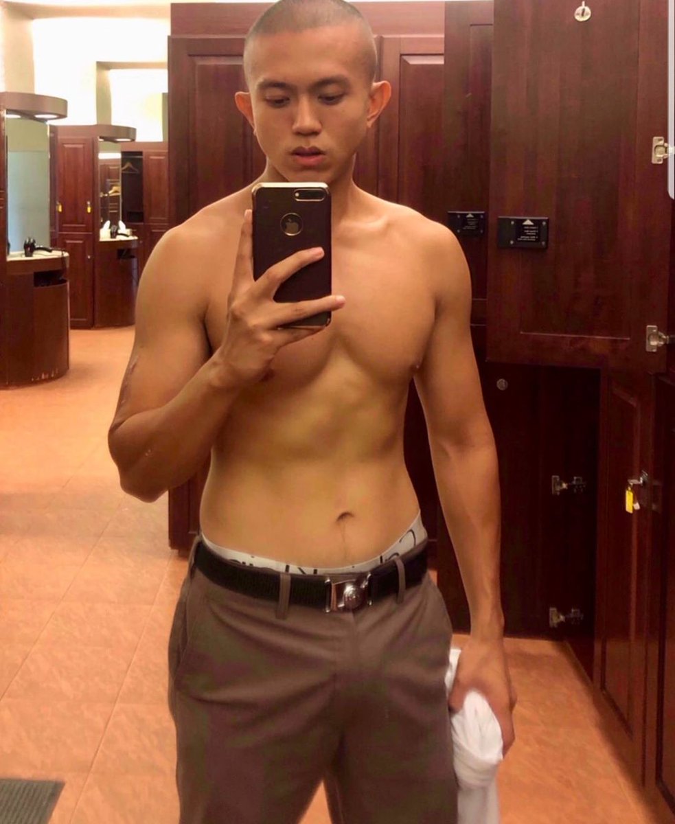 Hatyai_blowjob's tweet photo. @boypol_polboy https://t.co/nkJfNPX6cO