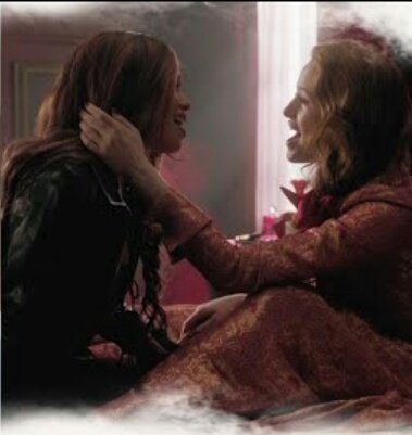 chonisreign's tweet photo. Why choni should've had way more lines on seventeen — a thread https://t.co/GzSq2XuChu