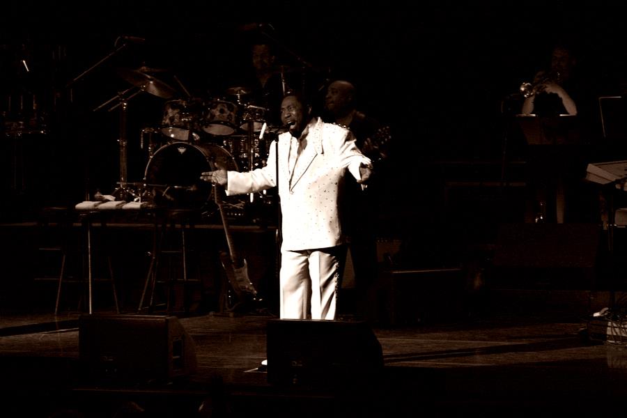 Wishing a very happy 78th birthday to the legendary Eddie Levert of the mighty O\Jays...

( Donald Gibson) 