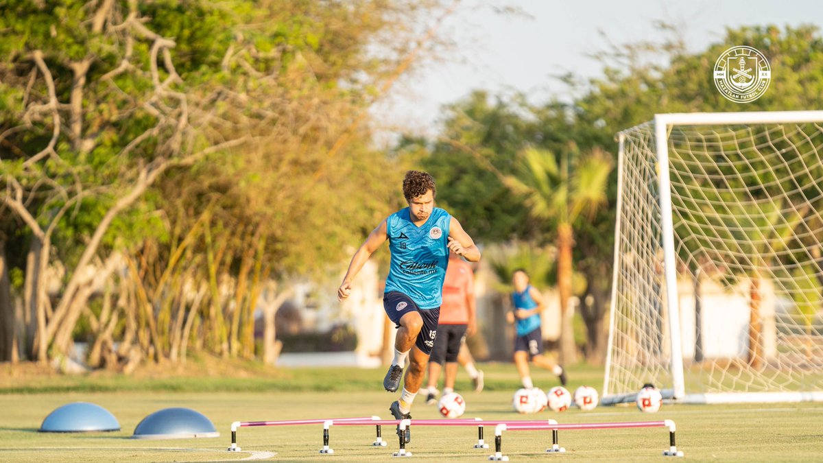 MazatlanFC's tweet photo. ⚓️ #ARREbatando ⚓️

Gente, ya van dos días de pretemporada, dos días menos para #ARREbatar la @LigaBBVAMX 🏴‍☠️ https://t.co/LEAUEmi7ft