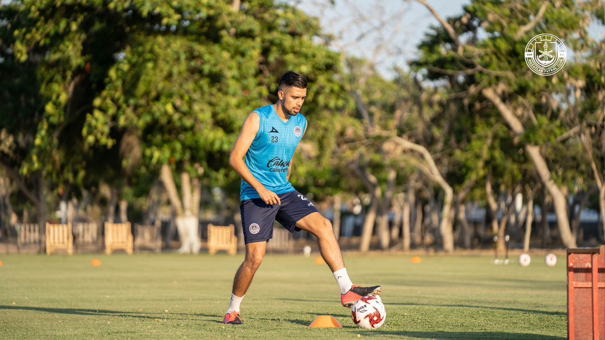 MazatlanFC's tweet photo. ⚓️ #ARREbatando ⚓️

Gente, ya van dos días de pretemporada, dos días menos para #ARREbatar la @LigaBBVAMX 🏴‍☠️ https://t.co/LEAUEmi7ft