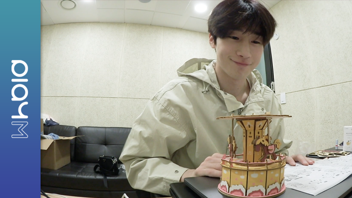 [#빅톤] VICTON D.I.Y 공작소 - SEUNGWOO(승우)🎠

▶ youtu.be/QUe5U7u1ofs

✔자세한 이벤트 참여 내용은
공식 팬카페 앨리스 2기 게시판을 확인해 주세요💙💛

#VICTON #한승우