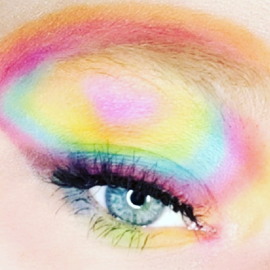 makeupbymerliee's tweet photo. Tye dye look for Pride month!
Loved creating this, so far my most complicated look.
@elfcosmetics @ArdellBeauty @LOrealParisUSA @JeffreeStar @modabrush @MorpheBrushes @essencemakeup @ColourPopCo
#muasunder1k #tyedye #PrideMonth #PRIDE2020
#loveyourself #makeupqueens https://t.co/nDJGWxVrrf