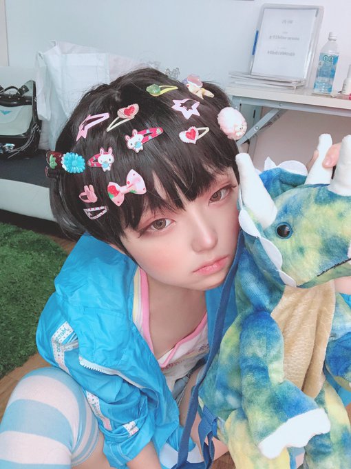 コスプレイヤー社員食堂ギラギラのTwitter画像3