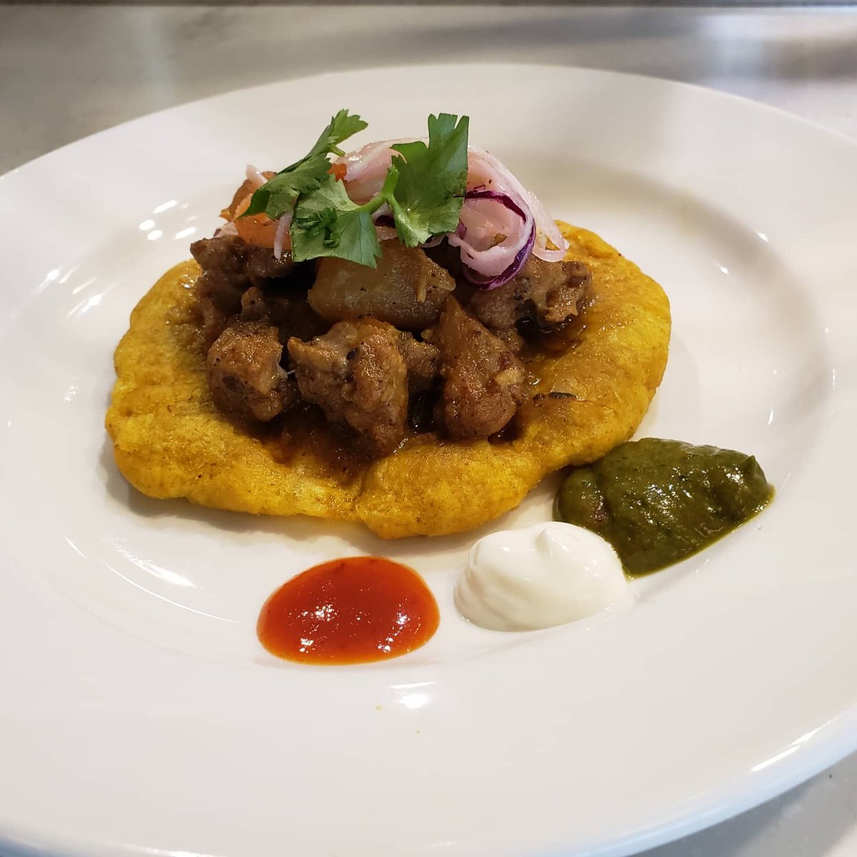 bigjerk_menu's tweet image. By Special request,  we are making Doubles this Saturday at Victoria Street Market 
100% Vegan!
Yes we will have our Jerk  favorites as well