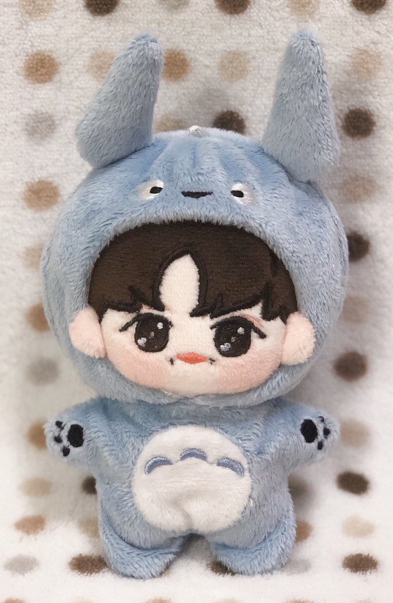 미니떤토끼 불량 확인을 끝냈습니다
제작처에서 보내실때 검수를 꼼꼼히 해 주셨는지 불량인 아가가 없었어요🥰
그런데 토토로우주복이 덜 들어와서 이번추 토요일에 보내주시기로 해서
우주복을 모두 수령하고나서 배송을 시작하도록 하겠습니다🤣 

#미니떤토끼 #10cm인형 #10cm인형옷 #유선호