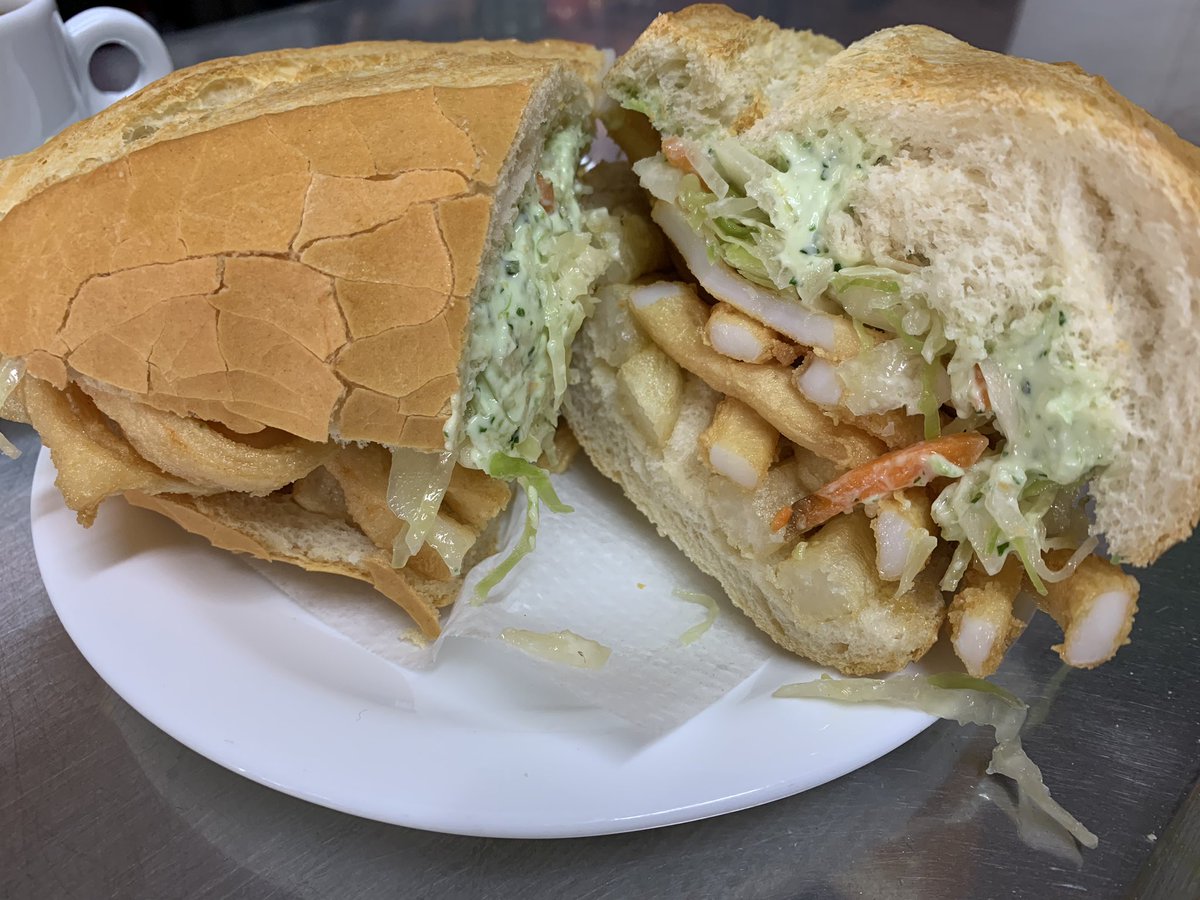 javierS_gastro's tweet photo. Si gustan??? Los mejores bocatas de Calamares en Gran Canaria, Dos Hermanos, en Ojos de Garza. QUÉ LOCURA!!! https://t.co/xkhu2owMlu