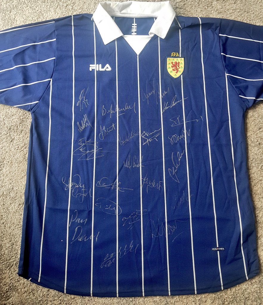 Day 81:Scotland home, 2002/03.Signed by the whole 2002 squad, I won this in a local newspaper competition, where I reported on a fictional 4-1 win for Ayr against Rangers at Ibrox, proving that I am an absolute fantasist. @homeshirts1  @TheKitmanUK  @ShirtsIsolation