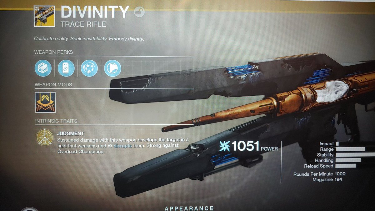 xAnchor_'s tweet photo. Big shoutout, GGs, and huge thank you to @KimberPrime and the crew for an awesome, funny, and very enjoyable run through GoS #raid and my Divinity trace rifle! Thank you, guys! GGs! #Destiny2 #GamersUnite #BreadAcquired https://t.co/aDLkq36Xvr