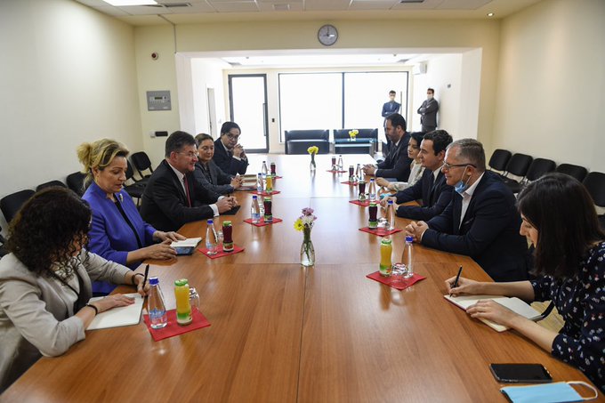 View image on Twitter