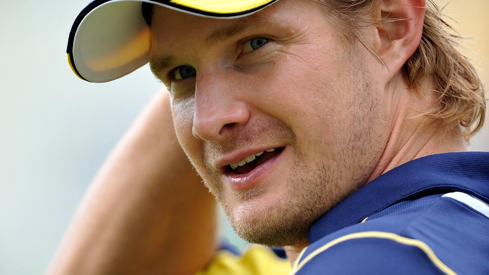 Happy Birthday One of best all-rounder \"Shane watson\" 