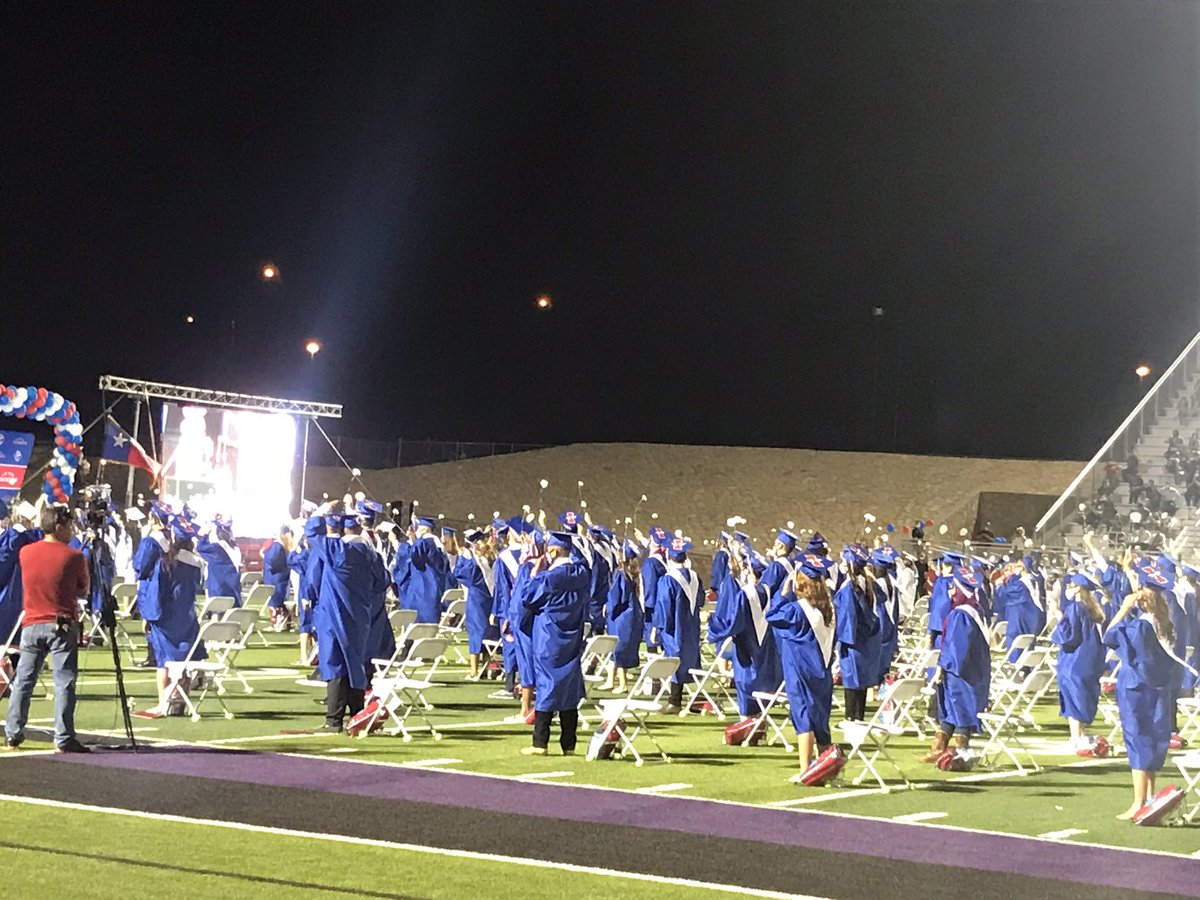 What a beautiful night for a Mighty Rocket Graduation. Congratulations Class of 2020!!ONCE A ROCKET, ALWAYS A ROCKET 🚀 💙❤️ #rocketpride #rocketstrong