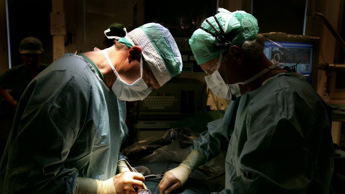 Specialbyggd hjärtbox kan möjliggöra fler transplantationer sverigesradio.se/sida/artikel.a…