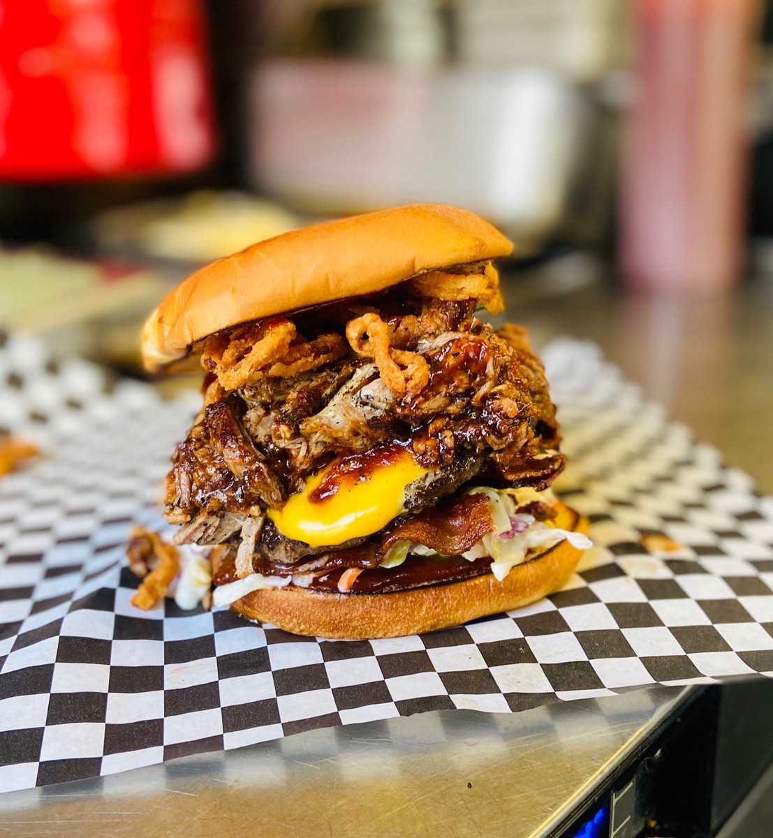 The BIGFOOT BBQ 💥 
Pulled PORK, BEEF, American, Crispy onions, pickles and Slaw come together in a TOASTED bun!

See you Wednesday 6/18 —>
John L Scott ORTING 11-2
Alder Court Apts TACOMA 4-7

Skip the line! Order online starting at open at StreetFoodFinder.com/StacksBurgers