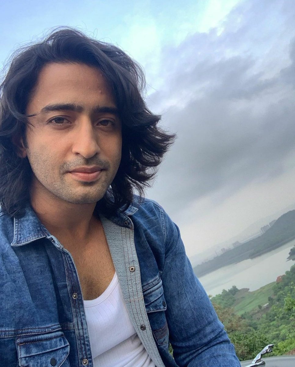 'Sometimes you got to get through your fear to see the beauty on the other side.' 

#ShaheerSheikh #TheGoodDinosaur #WednesdayWisdom #WednesdayMotivation