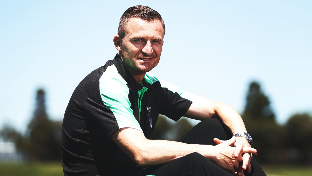 . @wufcofficial striker  @BesartBerisha7 but as you scroll down he’s gets happier...because the Hyundai  #ALeague is BACK (THREAD) #ALeague  #FootballReturns