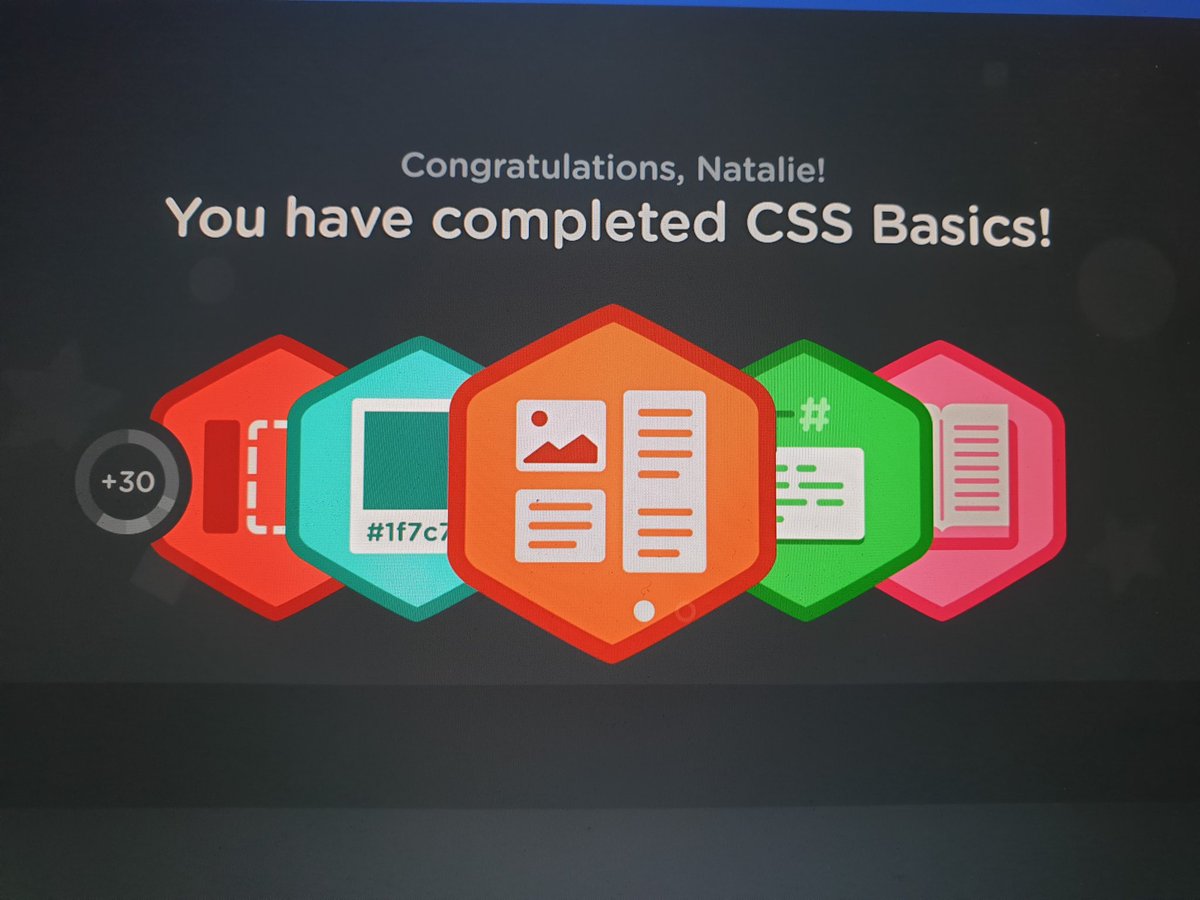 nataliecoder's tweet image. Day 3 and 4 #100DaysOfCode 
Finished CSS basics on @treehouse , now going to make a single webpage using what I've learnt about media queries to make it responsive.