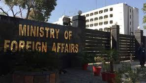 appcsocialmedia's tweet photo. Pakistan rejects baseless allegations of Indian MEA over involvement of its  officials in hit-and-run incident

#APPNews
#indianHC #Pakistan https://t.co/Ezjrc9zFun