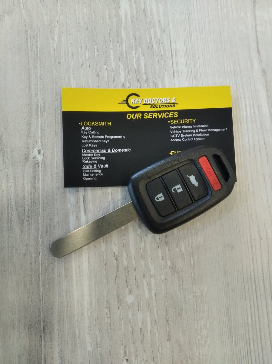 KeyDoctorsGh's tweet photo. Genuine #Honda remote keys for #hondacrv and #hondahrv available
Call 0244417193/0244313132 for instant key duplication programming.
#lockdown #Lockdowngh #KeyDoctors #Locksmith #Smartkeys #Carsecurity #Remotekeys #Carkeys #ProfessionalLocksmith #AccessControl #VehicleTracking https://t.co/KMX1tnL3LV