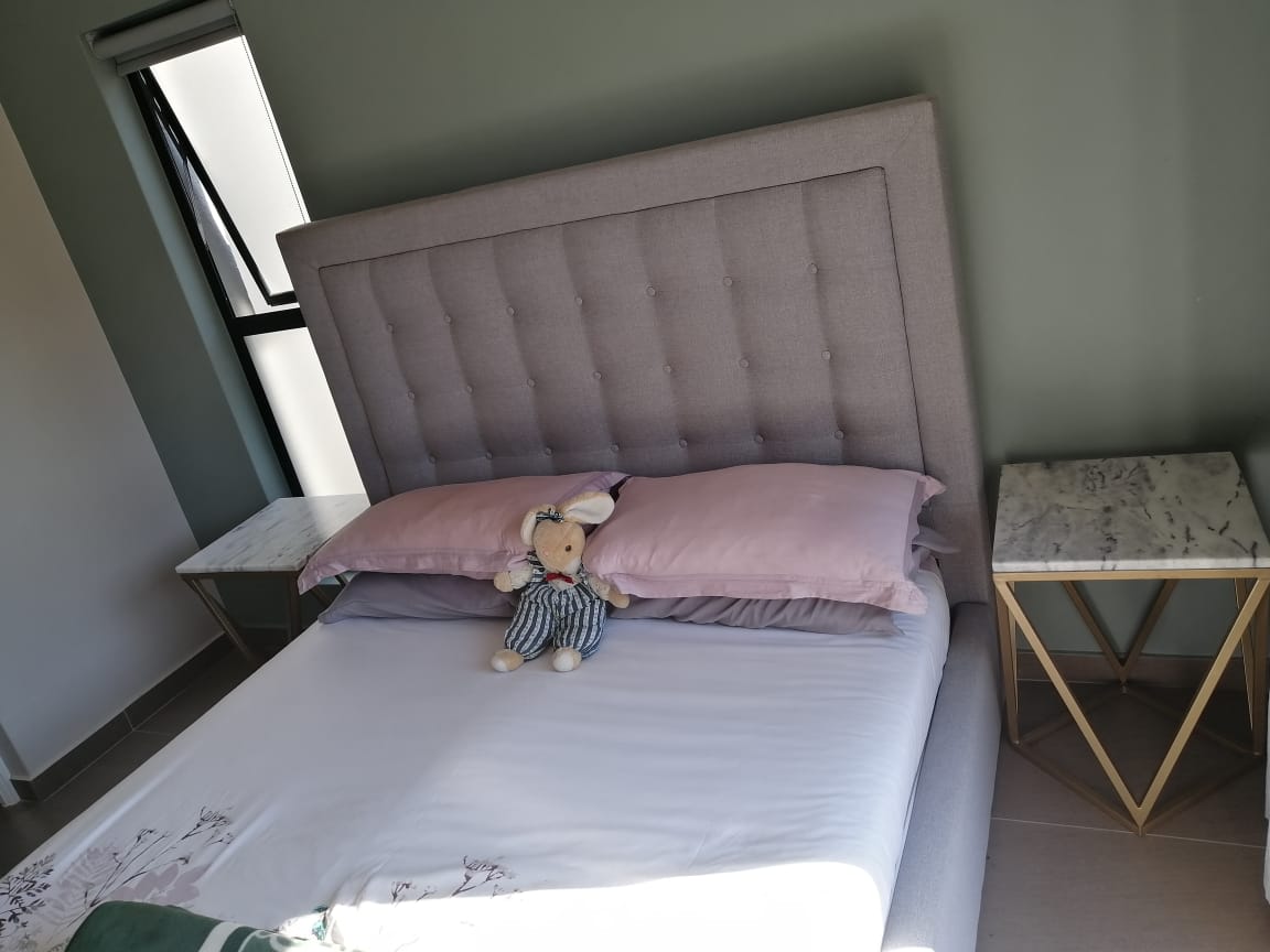 Amatafula1's tweet photo. Marble top bedside pedestals. Give us a call today and let us turn your house into a home. Price : R6000 for a set of 2
#buylocal #localfurniture #amatafula #marbletable #interiordesign #customfurniture #homemakersexpo #vtable https://t.co/eyRuxbrxf0
