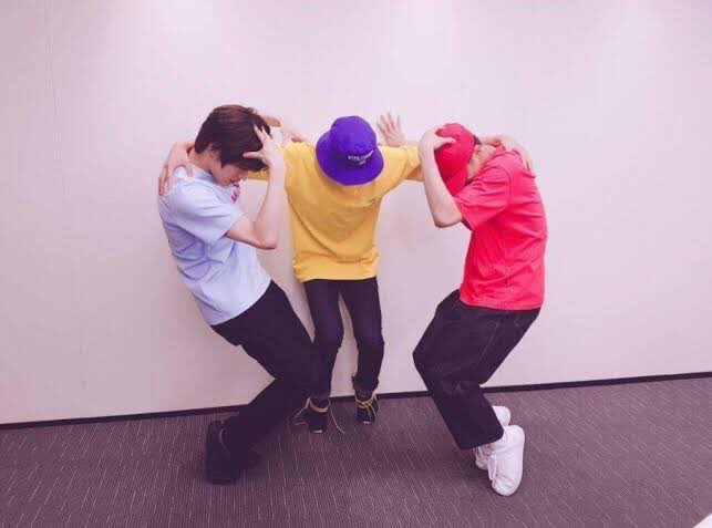 เซ็ตนี้กุชอบมาก เป็นเซ็ตที่แบบโคตรอิหยังวะงง5555555555555555555555555555555555555555555555555555555