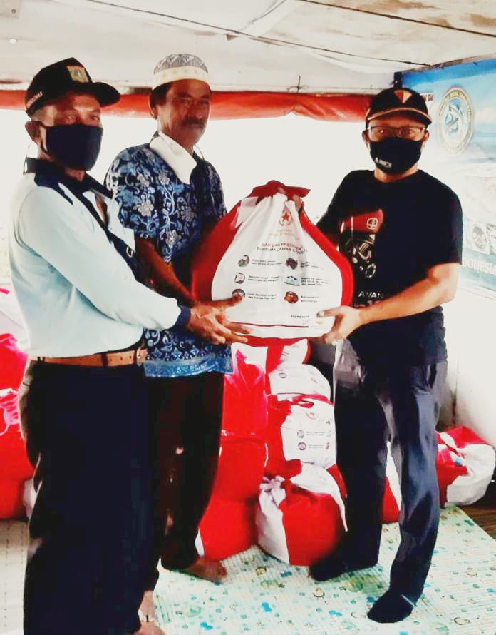 Gerakan berbagi senantiasa dilakukan oleh Pemuda Muhammadiyah di seluruh Indonesia. Hal ini merupakan perwujudan gerakan Al-Ma’un yang selalu menjadi spirit perjuangan kami di Muhammadiyah
m.muhammadiyah.or.id/id/news-19238-…
#Muhammadiyah #Almaun #BersatuPerangiCorona #COVID19