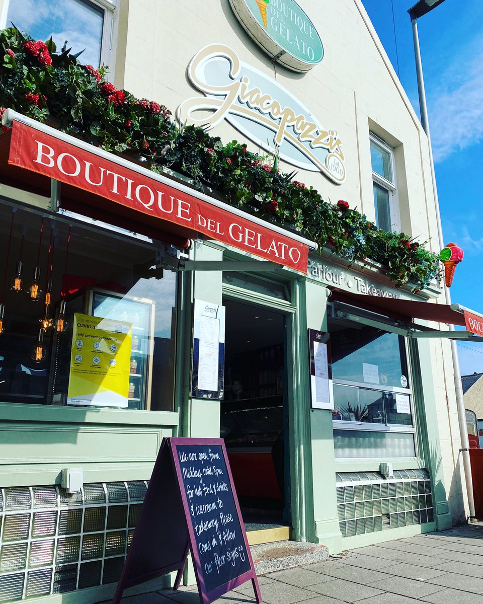 Giacopazzis's tweet photo. Yessssssss! Sunshine is back!!! Beautiful morning in Eyemouth...Happy Wednesday everyone! ☀️🌈👏🏻😊#goodmorning #weareopen #fishandchips #pizzas #icecream #coffee #everyonewelcome #justpopin #goodtobeback #giacopazzisofeyemouth https://t.co/N8QkU4dEIM