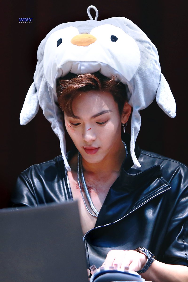 #몬스타엑스 #손현우 #셔누 
#MONSTAX #SHOWNU #ショヌ
