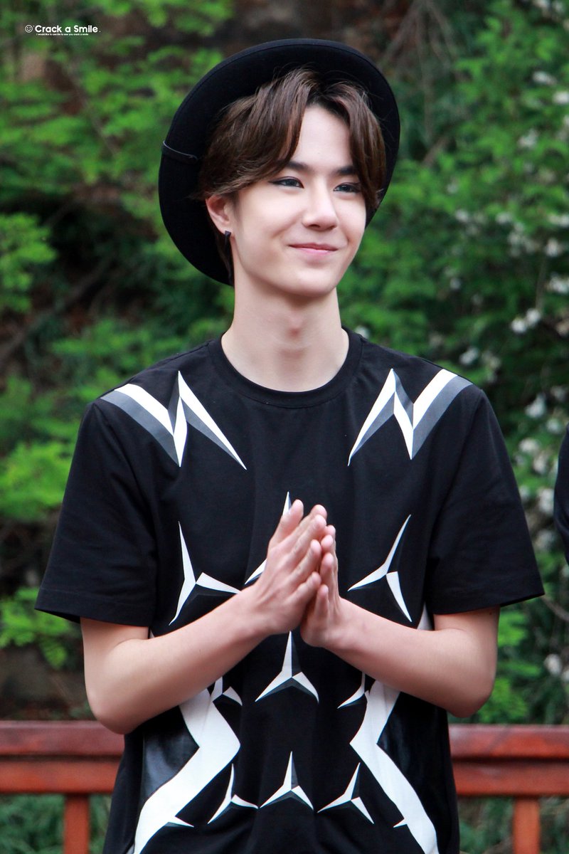 Cr Crack-a-smile·0805x1005