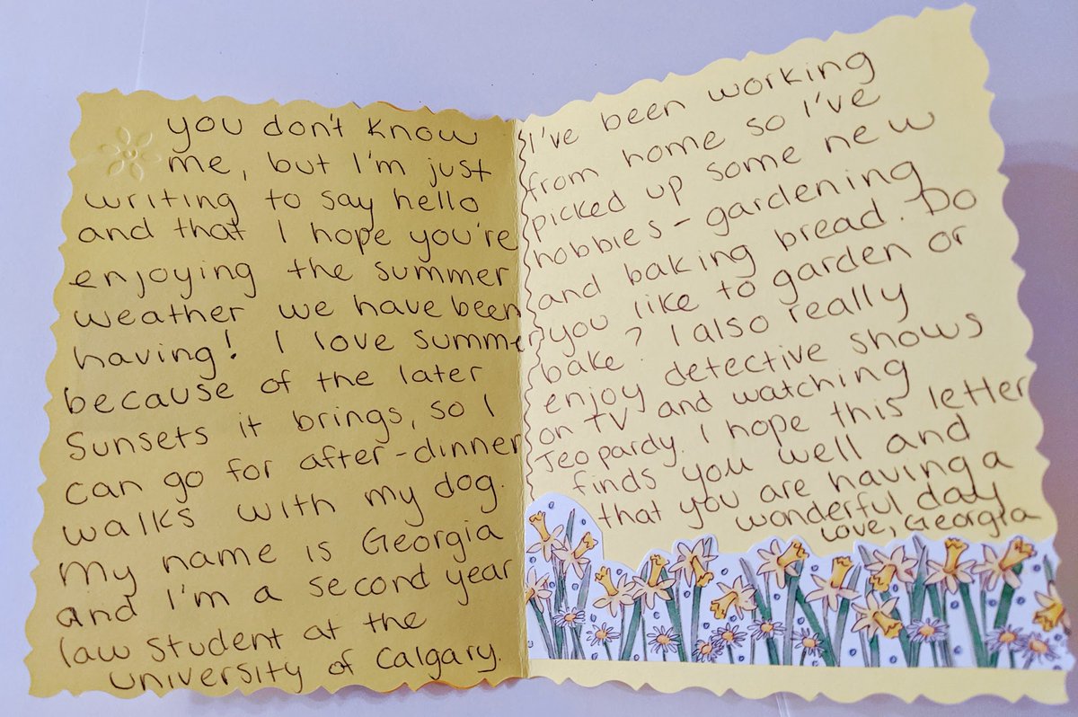 joingenhelp's tweet photo. Thank you to @UCalgary COVID-19 Volunteer student Georgia for sending us these beautiful cards!
Put a smile on an older adult face by sending them a card today!
Learn more: https://t.co/m6F66wOghO
#communityaffections #COVID19AB #volunteers https://t.co/sLL322PPIY