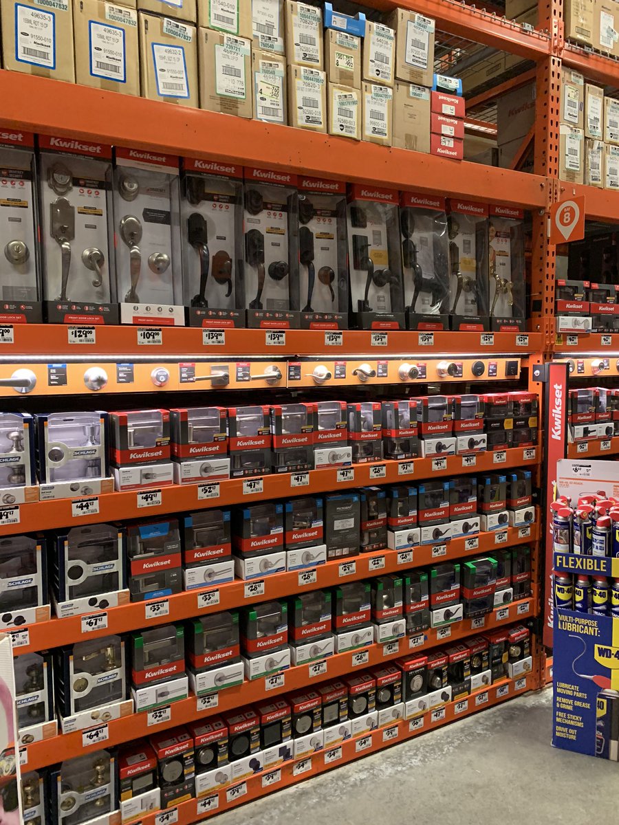 Knock knock who’s there freight team 6646 @downeypackerfan @HDLMPerez <a href="/AshleyBotts4/">Ashley Botts</a> <a href="/MattO_HD6646/">Matthew Ohrberg</a> <a href="/asm_6646/">Jesus Suarez</a>