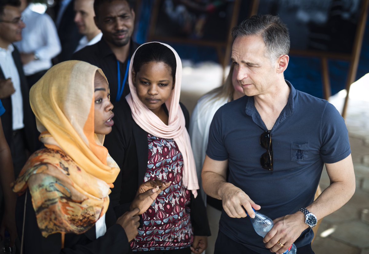 GERonAfrica's tweet photo. #EmbassyOfTheWeek 🌍 #Sudan 🇸🇩
After the civilian-led transitional gov was established, bilateral relations 🇩🇪🇸🇩 have intensified & culminated in the visit of FM @HeikoMaas & Federal Pres. Steinmeier to Khartoum! A lot of work for our embassy, but absolutely worth the while! https://t.co/naMXbus0Qs