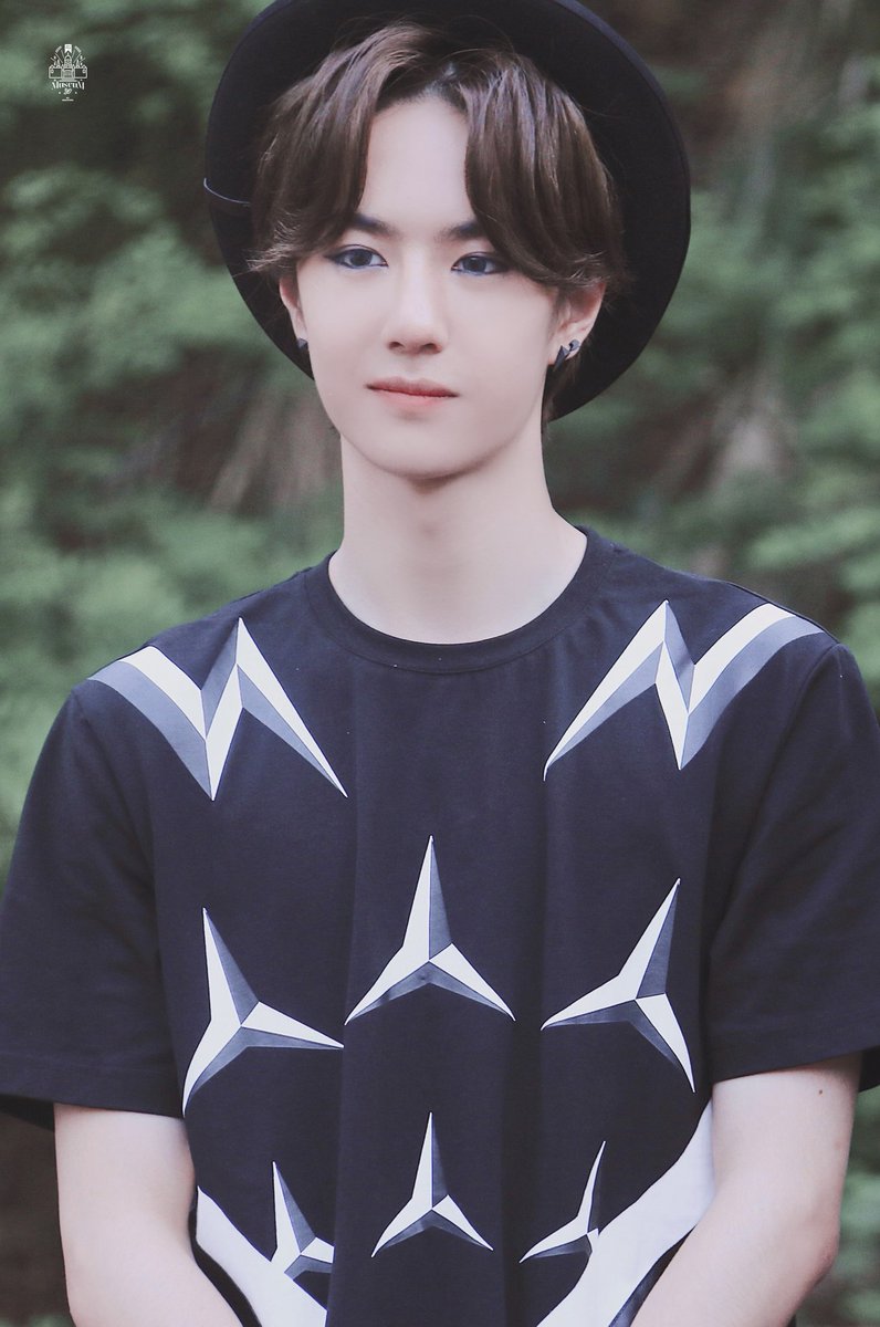 Cr 85Museum·王一博