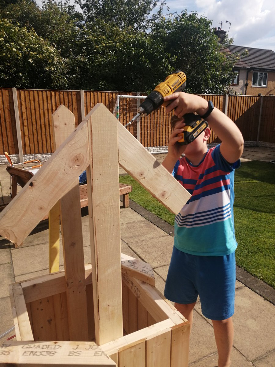 Joseph and Luis' next project is well under way. They have worked hard planning this and can't wait to show you it finished.<a href="/MariaBl49234298/">Maria Blake</a> <a href="/MrOCallaghan2/">Mr O’Callaghan</a> <a href="/spcjliverpool/">St Paul's Juniors</a>