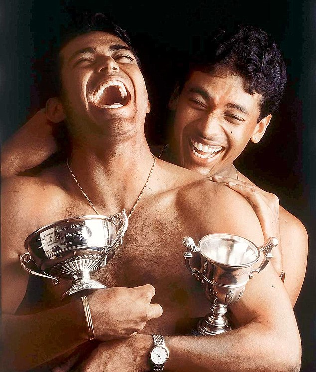  @Maheshbhupathi and  @Leander went on to win another grandslam at the 2001 French Open. They were also a legendary combo for India during various Davis Cup ties. They had a lot of fun with the trophies, as you can no doubt tell.